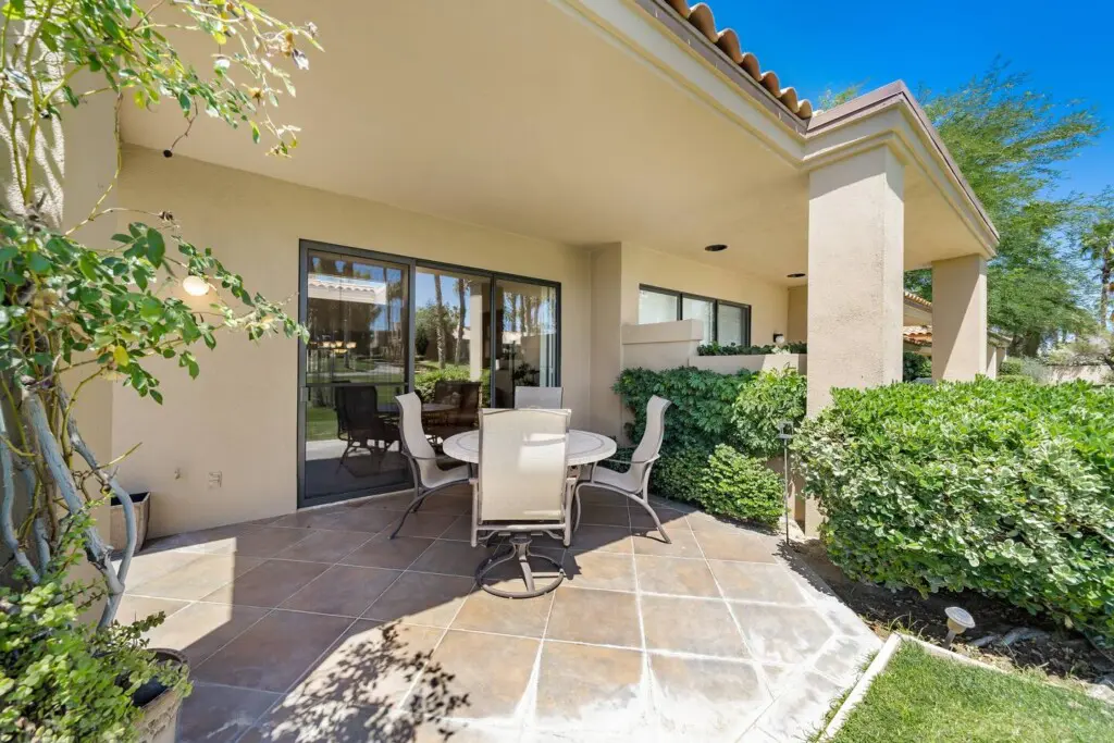 0bc12cdf d573 4fa2 826a 89047cc80f35.jpg