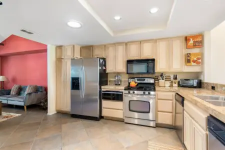 a4bb2a7c 8b60 445c b560 3e38d5c8ea35.jpg