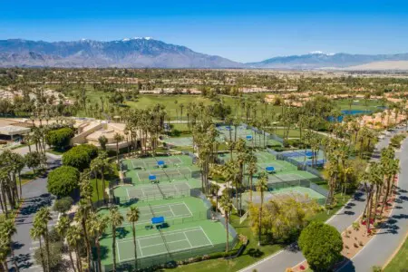 a6350a6d 76ae 44e3 9f4e f8dfd1d65a60.jpg