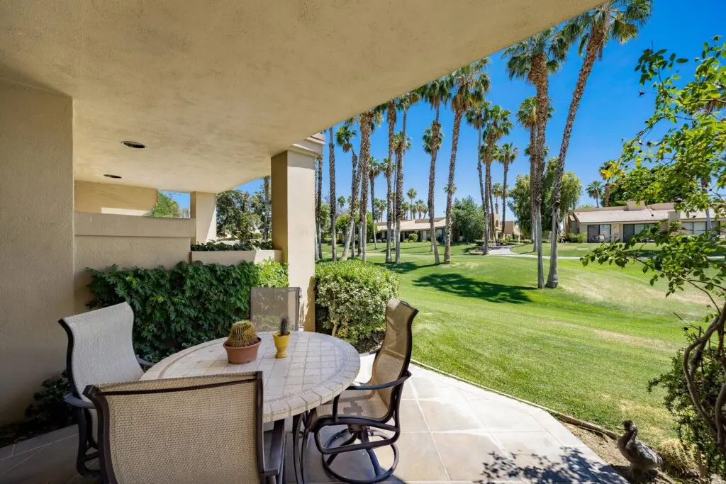 b8306643 bda3 4fa7 b40e 372bee9b989d.jpg