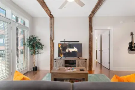 cc60beb4 f73f 43e9 b284 2c41a1800306.jpg