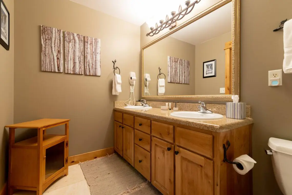 e560aa2f b500 4070 a834 dde08b5bb0e9.jpg