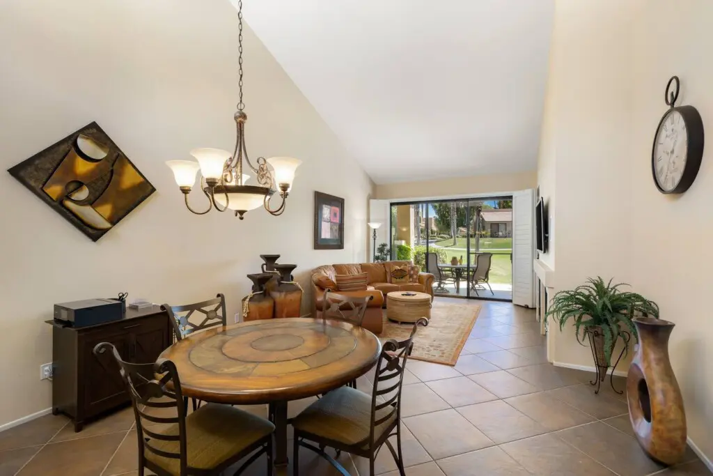 e829147a 99ea 460e 8309 5405c4b1f864.jpg